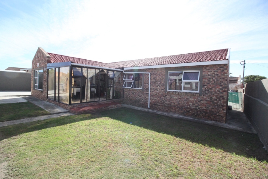 3 Bedroom Property for Sale in Bethelsdorp Eastern Cape